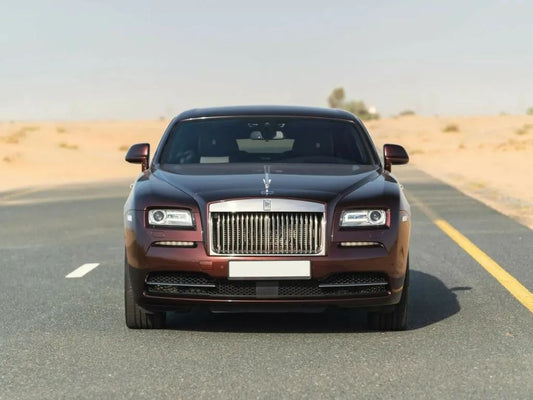 The top luxury Rolls-Royce hunting version with a starlight roof! The pyramid among luxury cars!